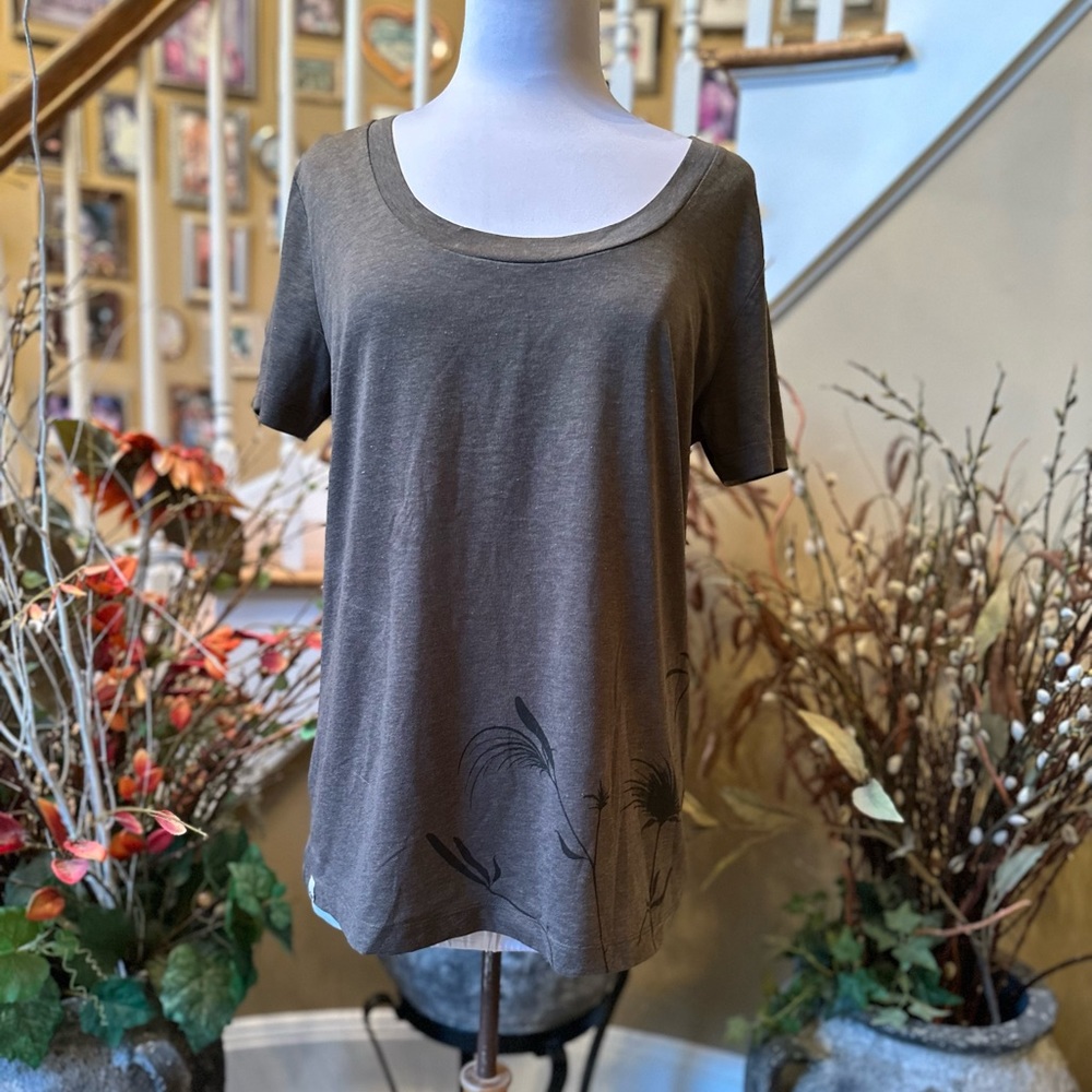 OR Women XL Brown Dri-Release T-Shirt